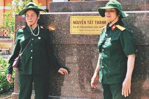 Như có Bác trong ngày thống nhất