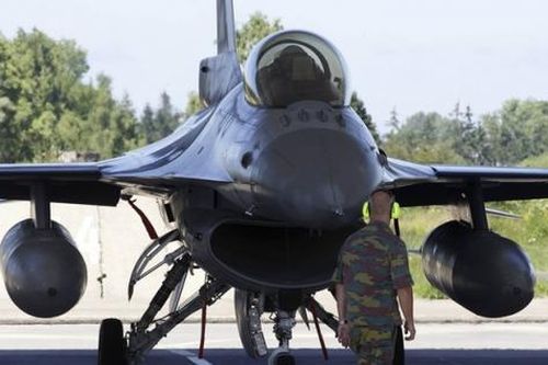 Mỹ có động thái mới liên quan đến máy bay F-16 của Ukraine