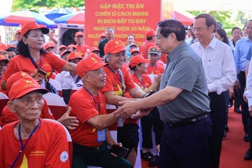 Gặp mặt, tri ân hơn 700 chiến sĩ cách mạng bị địch bắt tù đày