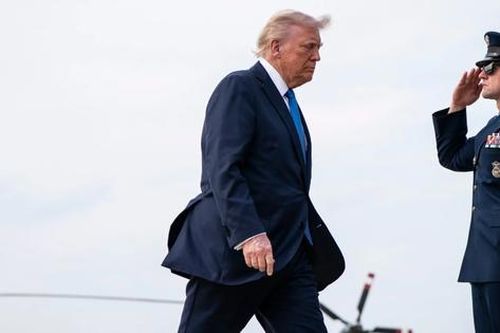Đằng sau đề xuất ngân sách đầu tiên của ông Trump trong nhiệm kỳ mới