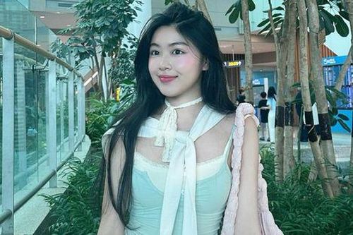 Con gái khoe cuộc sống ở biệt thự 21 tỷ, Quyền Linh nói đúng 1 từ