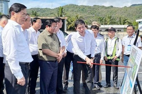 Thủ tướng Chính phủ Phạm Minh Chính làm việc tại Côn Đảo