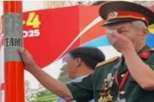 Những giọt nước mắt trong đại lễ 50 năm lịch sử