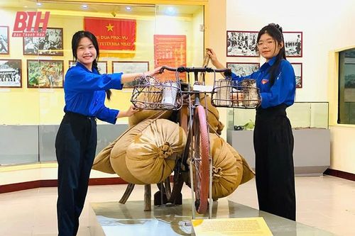 Tinh thần, khí phách người xứ Thanh qua tư liệu, hiện vật về Điện Biên Phủ