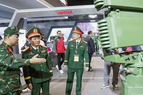 Tiêu chí chuyên gia, nhà khoa học đầu ngành, tổng công trình sư trong lĩnh vực công nghiệp quốc phòng, an ninh