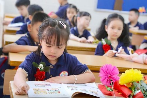Sở Giáo dục và Đào tạo Hà Nội công bố số điện thoại hỗ trợ tuyển sinh đầu cấp