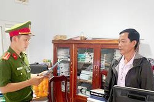 Cà Mau: Khởi tố thêm 3 cán bộ ngành thuế