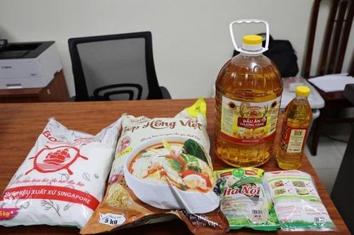 Cách nhận biết các loại mì chính, hạt nêm, dầu ăn giả