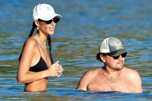 Leonardo DiCaprio thay đổi vì bạn gái kém 24 tuổi