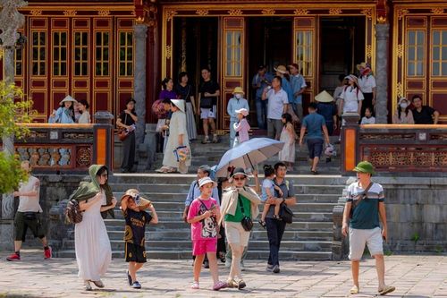 Huế đón 351.000 du khách trong kỳ nghỉ lễ