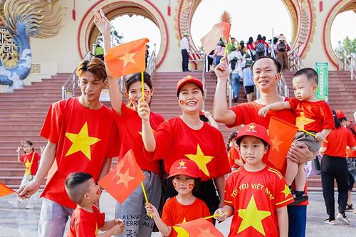 Gần 2 triệu lượt khách đến các điểm du lịch, vui chơi ở Thành phố Hồ Chí Minh trong dịp nghỉ lễ 30/4 và 1/5