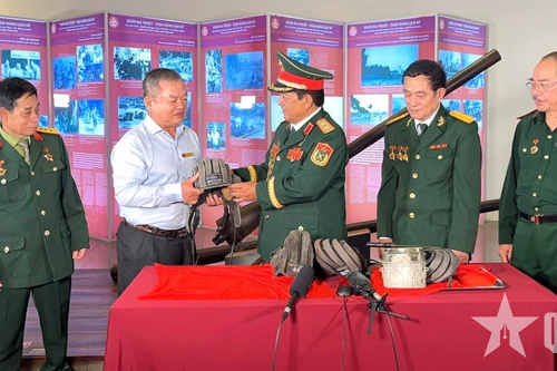 Kỷ vật của lính tăng…