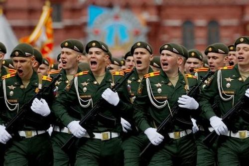Sự kiện quốc tế nổi bật tuần 28/4-4/5: Bắc Kinh dỡ trừng phạt EU, chi tiêu quân sự toàn cầu 'đạt đỉnh', BRICS chống 'bắt nạt thuế quan'