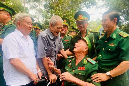 An ninh vũ trang lập công xuất sắc, góp phần giải phóng miền Nam