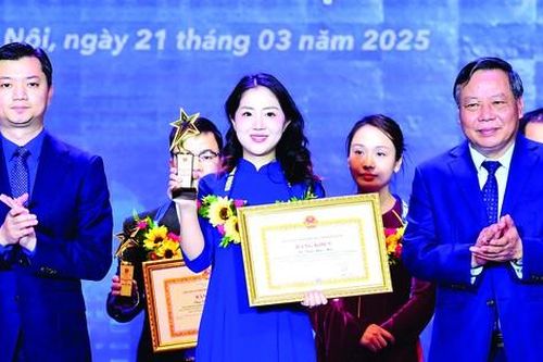 Ngọc nữ khoa học