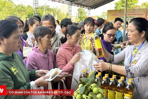 'Phiên chợ 0 đồng' lan tỏa yêu thương đến 1.000 hộ gia đình tại Huế