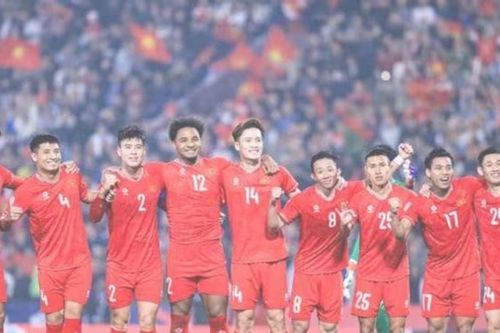 Truyền thông Malaysia lo ngại trước sức mạnh ĐT Việt Nam; De Bruyne khó sát cánh cùng Messi