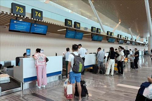 Thông suốt dịch vụ tại các sân bay dịp nghỉ lễ 30/4 - 1/5