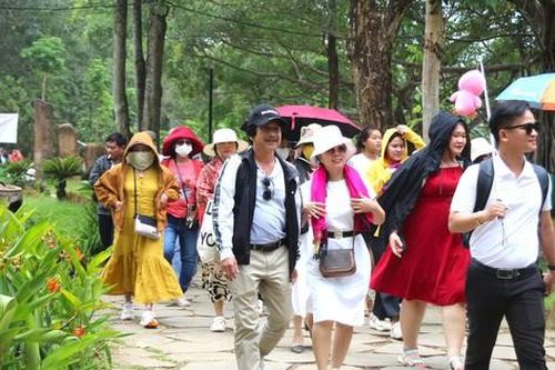 Đắk Lắk thu gần 80 tỷ đồng nhờ kinh doanh du lịch trong dịp nghỉ lễ