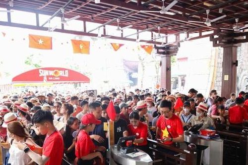 Du lịch Quảng Ninh 'tăng tốc' thu hơn 3.120 tỷ đồng dịp nghỉ lễ