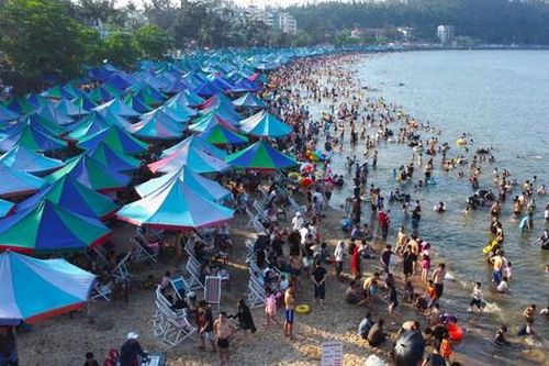 Hải Phòng đón gần 800.000 lượt khách trong dịp nghỉ lễ 30/4 - 1/5