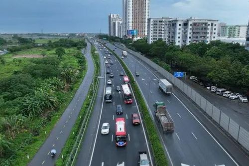 Chiều 4/5, giao thông Hà Nội thông thoáng