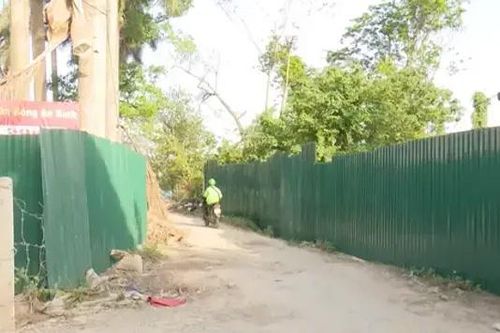 Cần làm rõ việc dựng rào, chiếm đất của doanh nghiệp