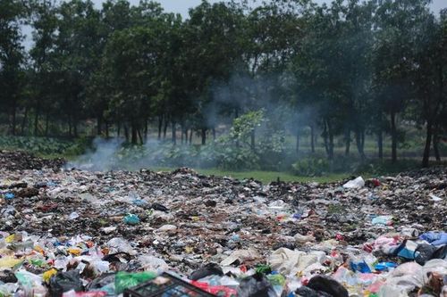 Nam Định: Bãi chôn lấp rác tại các xã ở Vụ Bản 'biến' thành 'lò đốt lộ thiên'