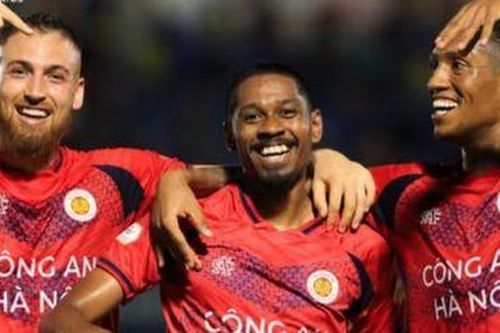 Cao Pendant Quang Vinh ghi bàn đầu tiên, Công an Hà Nội FC thắng áp đảo