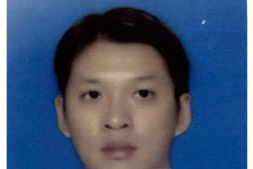 Đối tượng bị truy nã hành vi 'Làm giả tài liệu của cơ quan, tổ chức' ra đầu thú