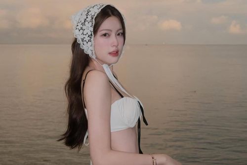 Tăng Mỹ Hàn hóa 'nàng thơ' ở biển
