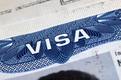 Cách chính quyền ông Trump thu hồi hàng loạt visa du học sinh