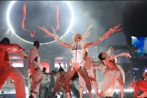 Lady Gaga lập kỷ lục với concert miễn phí thu hút 2,5 triệu khán giả