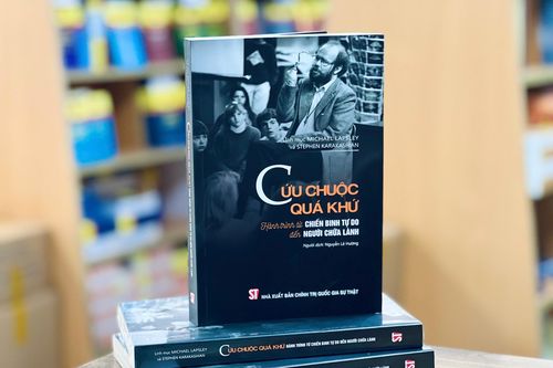 'Cứu chuộc quá khứ: Hành trình từ chiến binh tự do đến người chữa lành'
