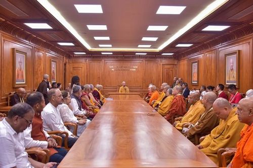 Lãnh đạo ICDV và các phái đoàn Phật giáo các nước đến Việt Nam