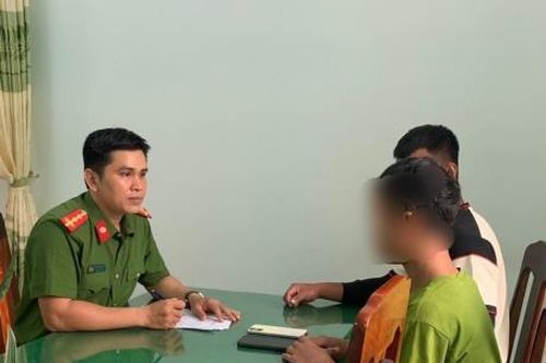 Tuổi ít, 'tật' nhiều