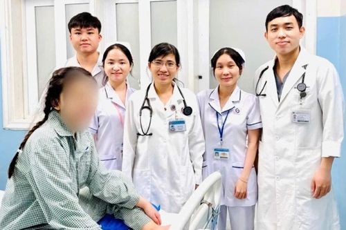 Gây mê phẫu thuật thẩm mỹ nâng mũi, một người sốc phản vệ nguy kịch