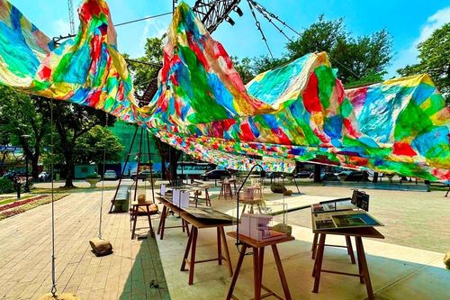 Không gian nghệ thuật độc đáo làm từ vật liệu tái chế ở Hà Nội