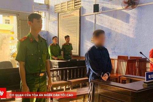 Nam sinh lĩnh án vì đâm 2 người trọng thương