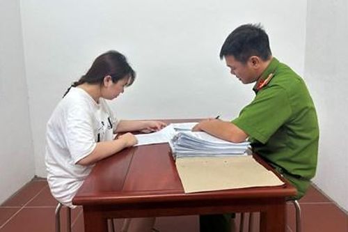 Giả làm hồ sơ du học Hàn Quốc, chiếm đoạt gần 500 triệu đồng
