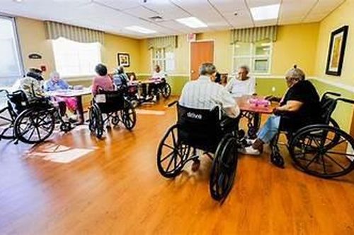 Báo động tỷ lệ nhiễm khuẩn trong cơ sở chăm sóc dài hạn tại châu Âu