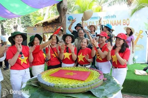 Lượng khách du lịch tăng mạnh trong kỳ nghỉ lễ
