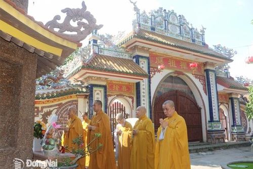 Tri ân, tưởng nhớ các nhà sư tiền bối có công đối với Phật giáo Đồng Nai nhân Lễ Phật đản năm 2025