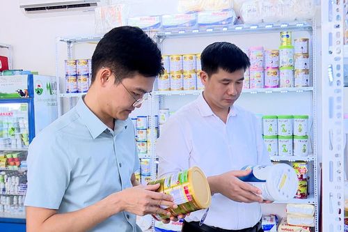 Kiểm tra công tác vệ sinh an toàn thực phẩm tại Thanh Ba