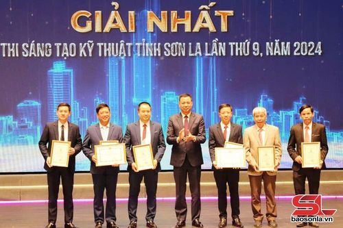 Thầy thuốc ưu tú hết lòng vì người bệnh