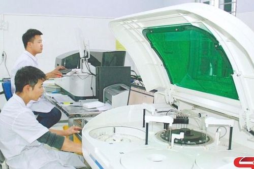 Nghiên cứu, ứng dụng KHKT trong khám chữa bệnh