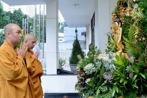 Lễ Tắm Phật tại trụ sở tòa soạn Báo Giác Ngộ