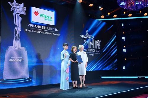 Vượt nhiều doanh nghiệp lớn, VPBankS nhận giải thưởng 'HR Excellence 2025