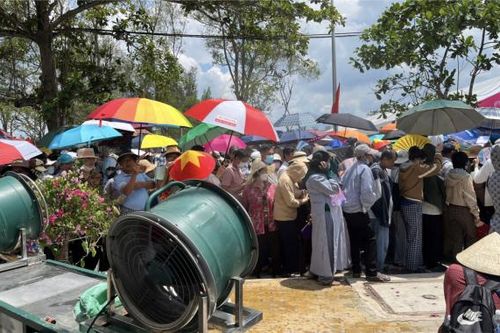 TP Hồ Chí Minh tăng cường lực lượng chăm sóc y tế Đại lễ Vesak 2025