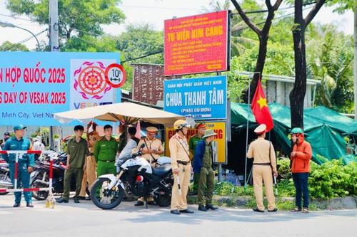 Huy động lực lượng, phương tiện ứng trực đảm bảo ANTT tại Đại lễ Phật đản Vesak